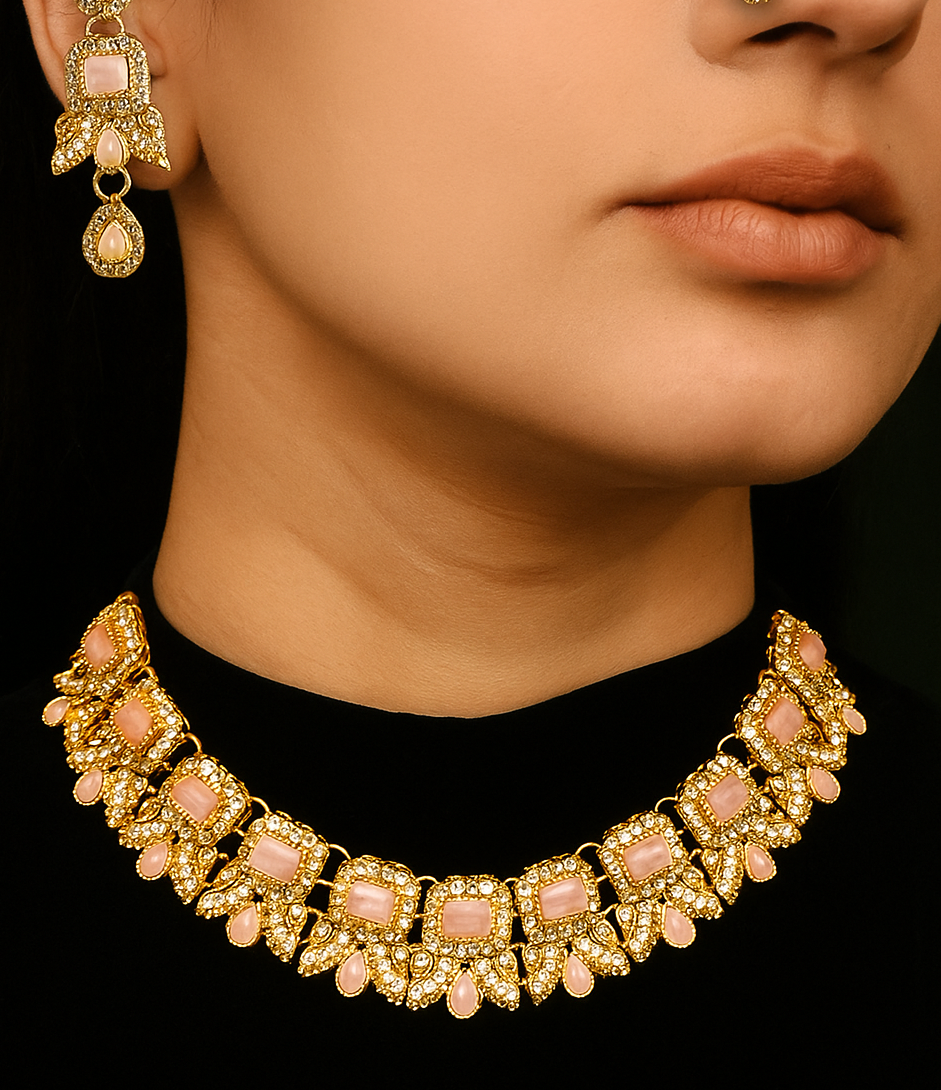 Elegant Gold-color Kundan style and Stone Studded Choker daimond cut Necklace Set with Maang Tikka and Earrings