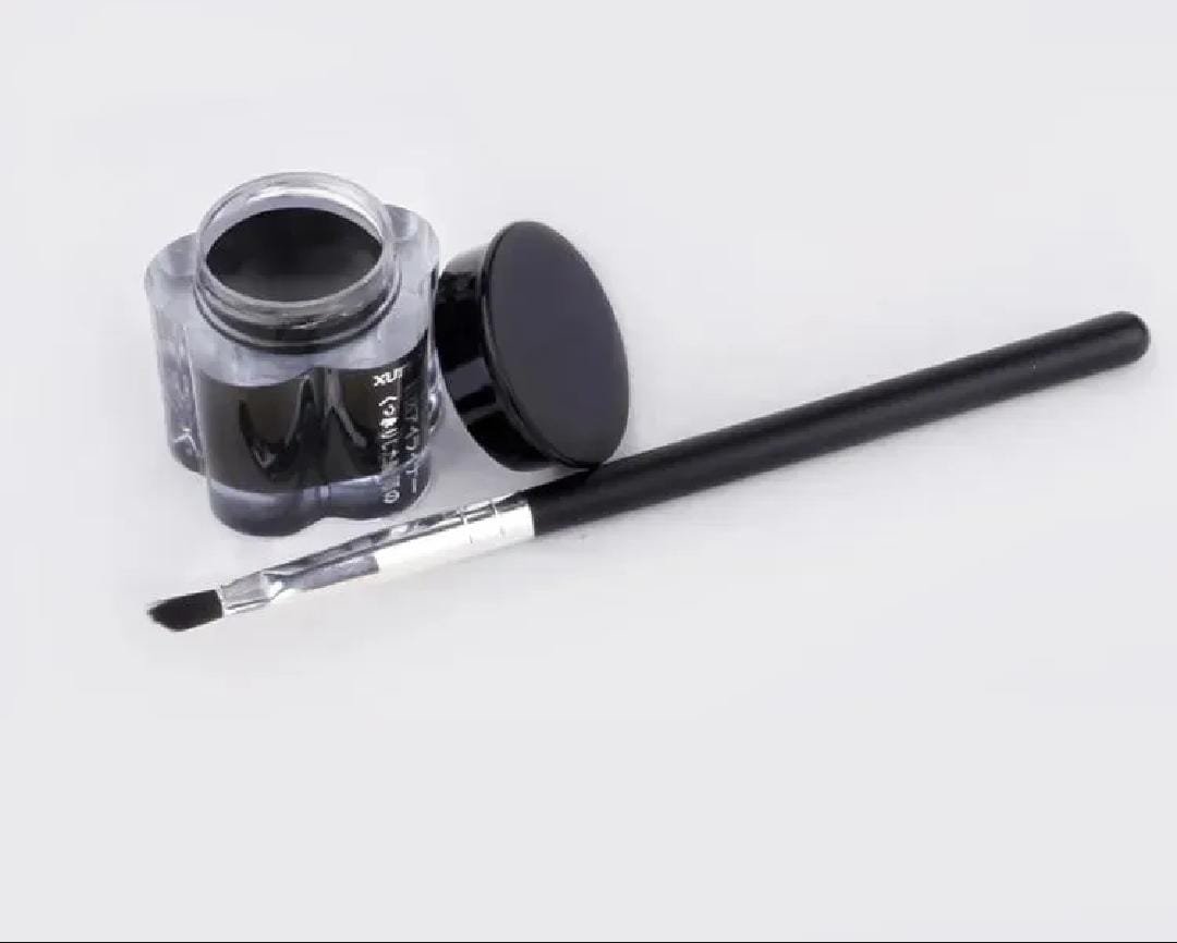 Water Proof Gel Eye Liner white and black color With Brush - Image 3